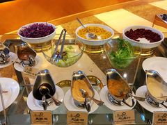-武汉五月花大酒店(武昌火车站中南路地铁站店)