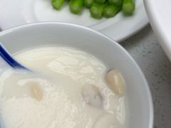 -肥仔文澳门猪骨煲(南京西路店)