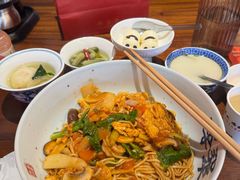 -李犟大爆鳝面·手工蟹黄包(湖滨西湖店)