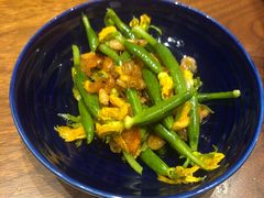 春芽黄花拌河虾-君悦酒店·1881·北京烤鸭