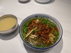 -镇南锅盖面馆(解放路店)