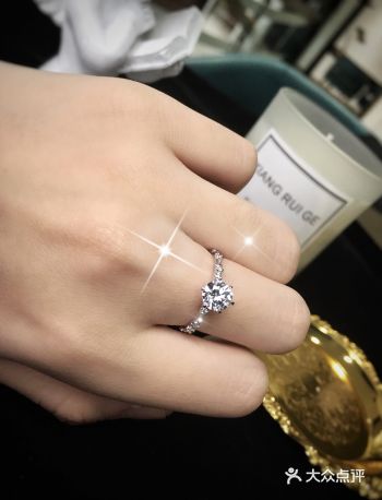 命定婚戒“布洛妮”，仙女客人超级喜欢