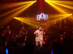 -808 LiveHouse