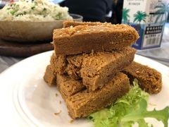 -侬佳蒸菜馆(听潮店)