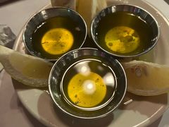 -Crab Pot Restaurant