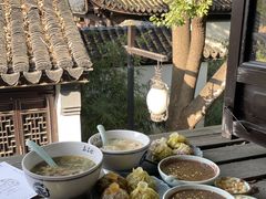 -鑫震源·苏式大虾生煎(山塘街店)