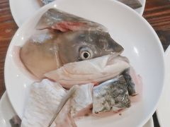 -正能量脆肉鲩火锅