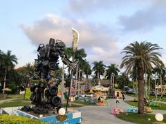 -亚龙湾中心广场