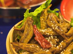 -马路边边串串香(苗栗路店)