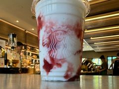 -星巴克臻选(上海今潮8弄店)