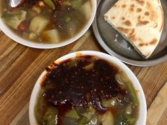 -老字号贾家肉丸糊辣汤(光明巷店)