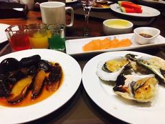 -四海一家自助餐(益田假日广场店)