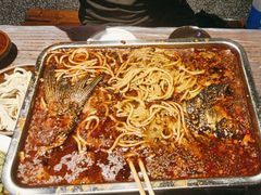 -老街烧烤大排档·地道湖北菜·龙虾馆(汉口火车站店)