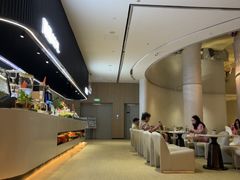 -涨巢·潮玩水疗局