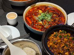 -万重锦·人文川菜馆(骡马市店)