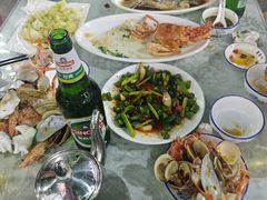 -范饭椰林川湘味海鲜·椰子鸡(三亚湾椰梦长廊店)