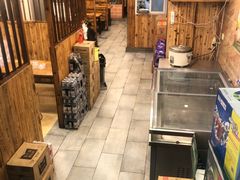 -老东镇啤酒屋海鲜加工·蒸汽海鲜·海鲜烧烤(台东店)