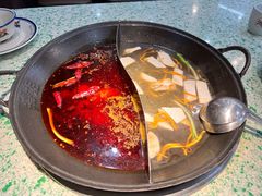 -鸿姐老火锅(疁城新天地店)