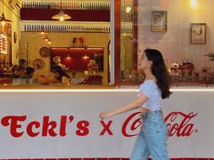 门面-Eckl’s爱氏热狗(猫街店)