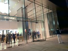 -Apple零售店(华贸购物中心店)
