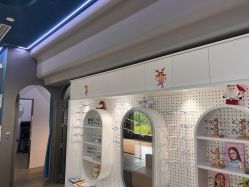 -唯儿诺儿童医院·儿科·眼科(新天地店)