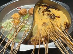 -牛串门串串香(东直门簋街总店)