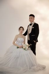 -麦田·婚纱摄影(天河新天地店)