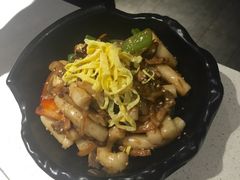 宫廷炒年糕-本家韩国烤肉(青岛万象城店)