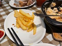 -新大咀港式茶餐厅(宝山万达店)