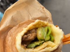 -胡万串饼(轻工大木桥小区店)