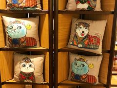 -more than meow吴止猫主题餐厅(承德 中船汇店)