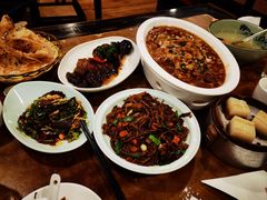 -一楼食业·美食人家