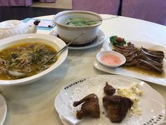 -清心鸡沙田乳鸽店·非遗传承(粤垦路店)