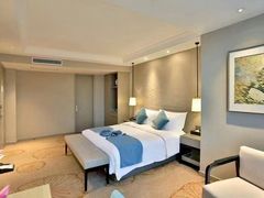 -半岛星际酒店(义乌国际商贸城店)