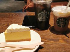 -星巴克臻选(南京金茂览秀城店)