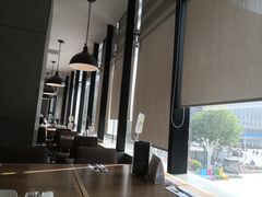 靠窗位-必胜客(璞丽中心店)
