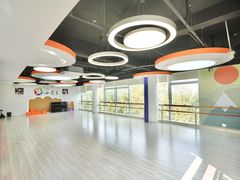 -小荧星艺校(浦东中环分校)