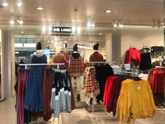 -H&M(天一广场店)