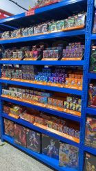 -逝水玩具折扣店