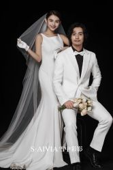 -雪中彩影婚纱摄影·微光艺术中心