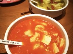-渝是乎酸菜鱼(龙旗购物中心店)
