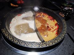 -锅说大脸毛肚重庆老火锅(佐阾店)