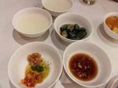 -东方饺子王(新奥购物中心店)