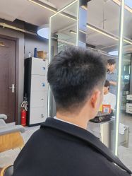 -藤野造型烫发染发