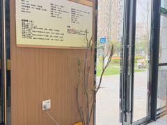 -半岛宠物医院24小时·内窥镜·牙科·碎石中心(府城大道店)