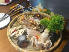 -菌彩云南野生菌火锅(万达广场店)