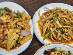 -民间瓦缸煨汤館(嵩山路店)