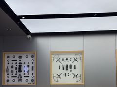 -DJI大疆(深圳华强北曼哈授权体验店)