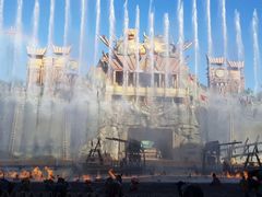 -七彩云南欢乐世界