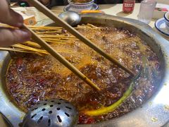 -李记称盘牛杂串串(广厦店)